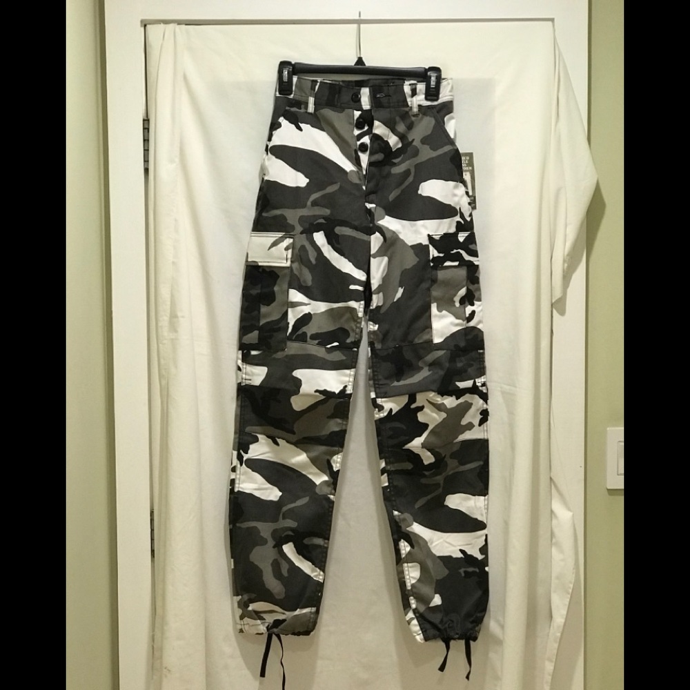ROTHCO WOMENS PARATROOPER COLORED CAMO FATIGUES